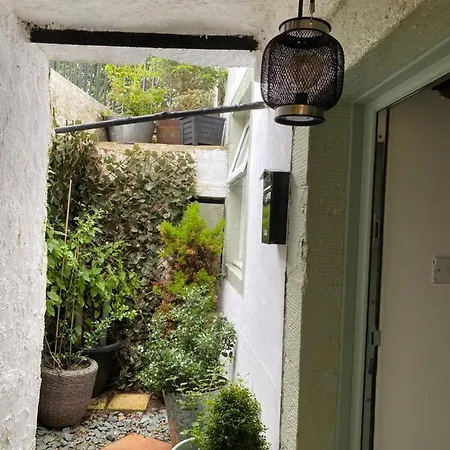 Apartment Busy Beas Cottage