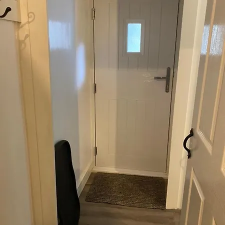 Busy Beas Cottage Apartamento Workington